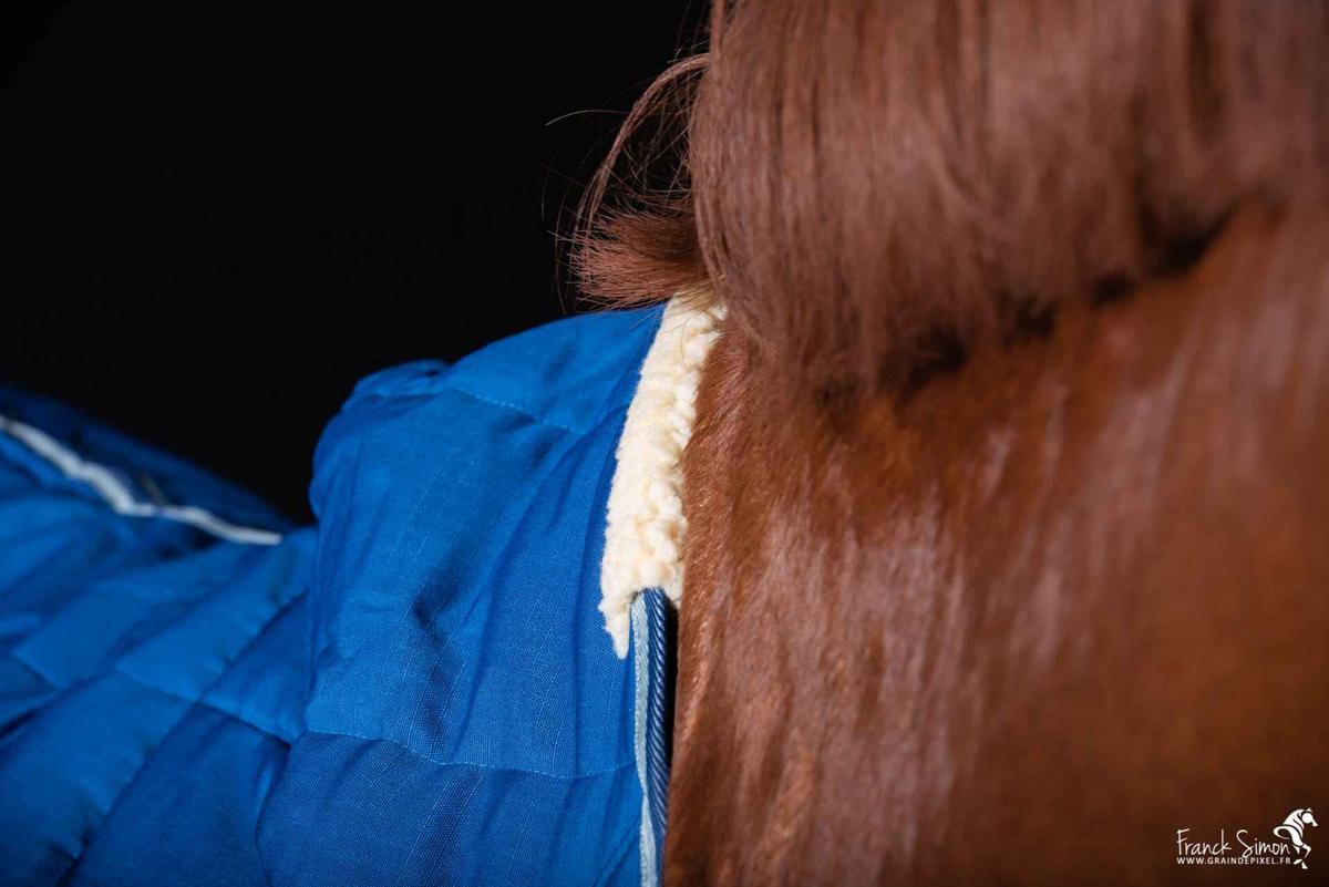 ** Unique** Couverture Fil&Crin taille 135