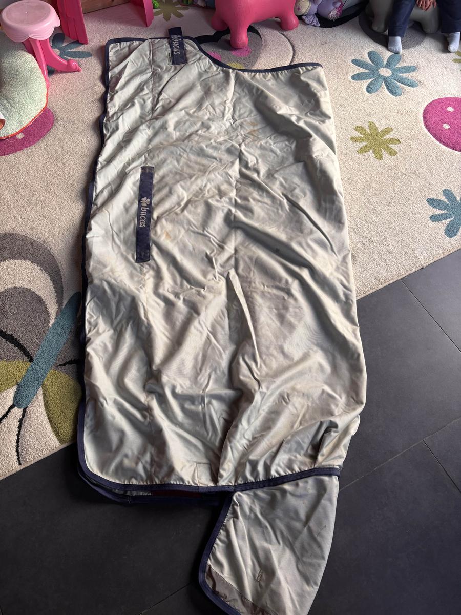 couverture bucas power turnout high-neck