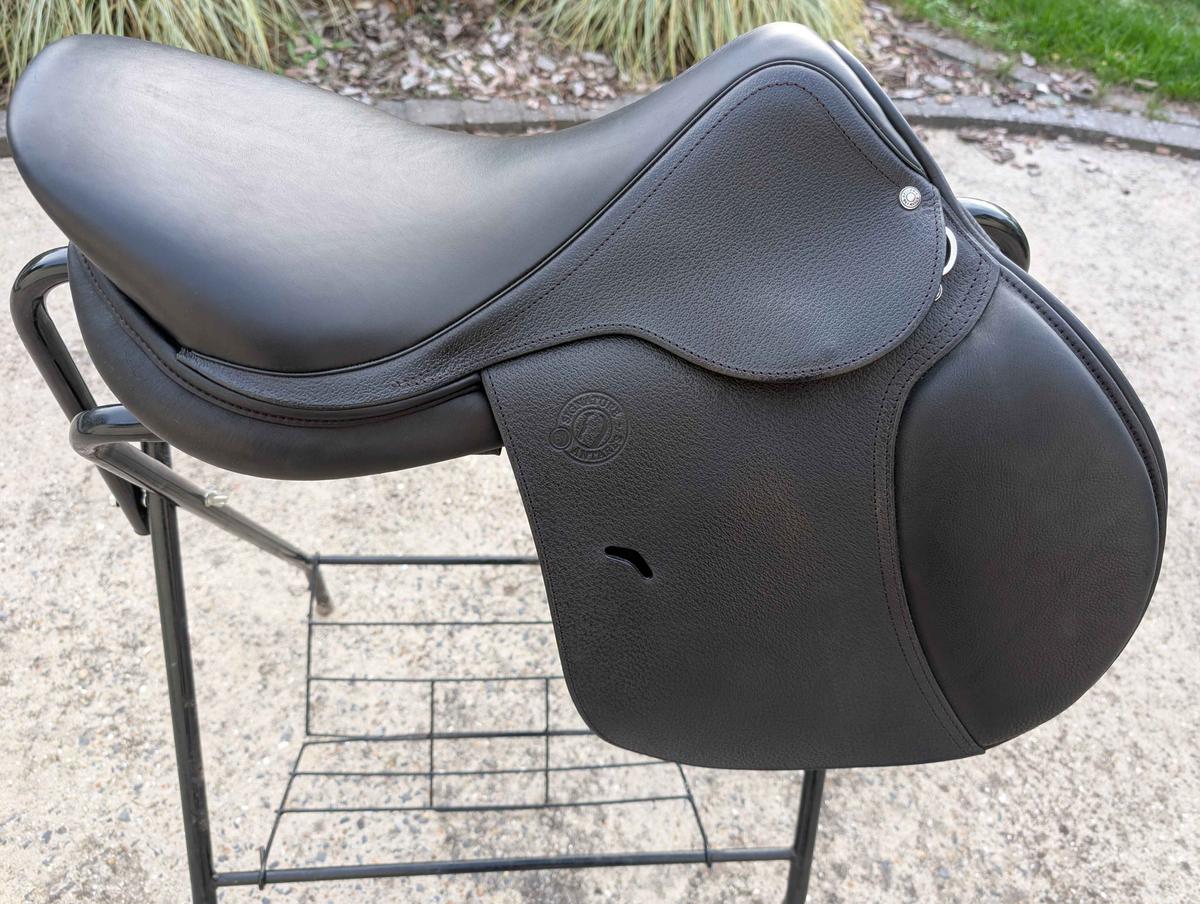 selle Antares signature neuve
