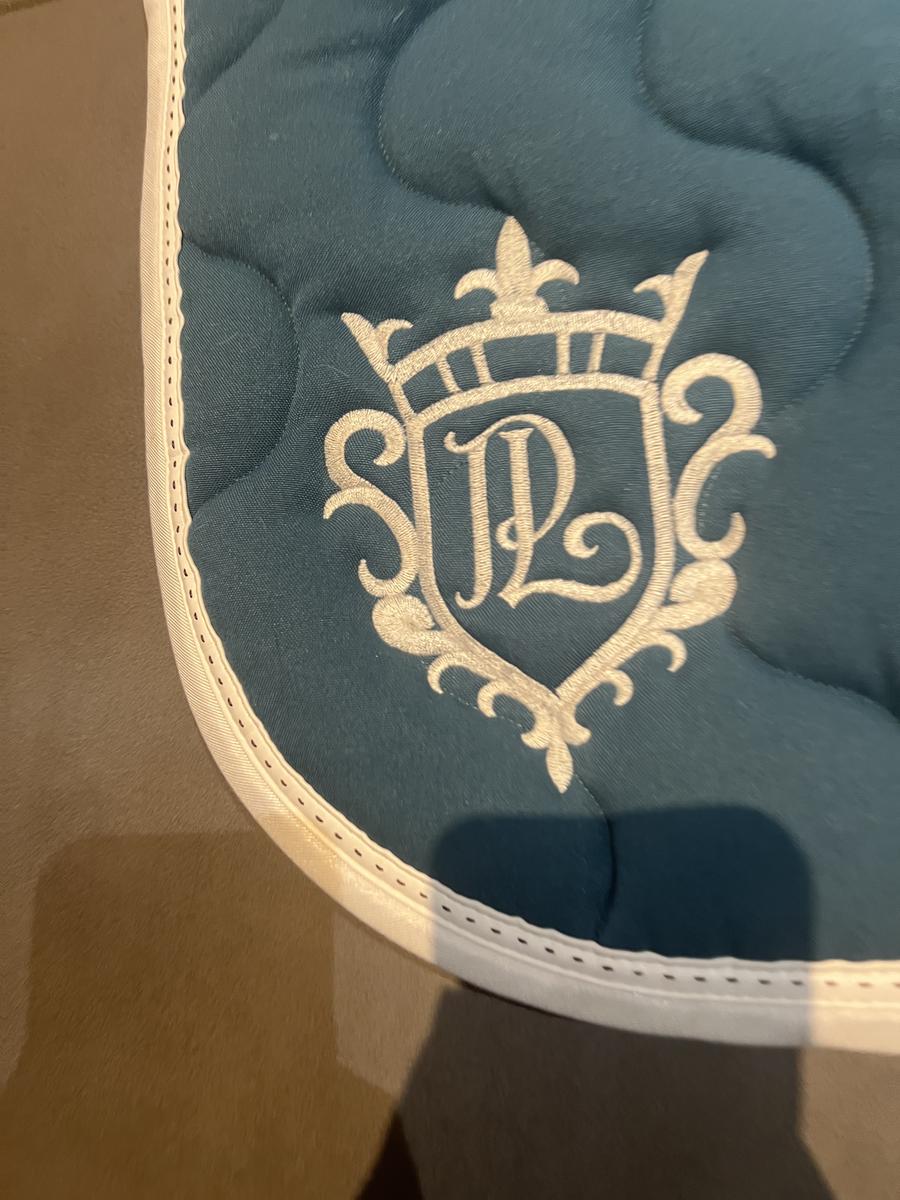 Tapis Pénélope légèrement abîmé