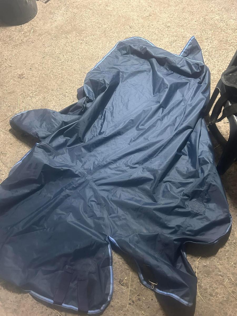 Couverture cheval 0gr taille 135