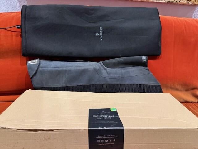 amortisseur cale winderen jumping confort 18 mm charcoal taille 17 avec emballage et sacoche