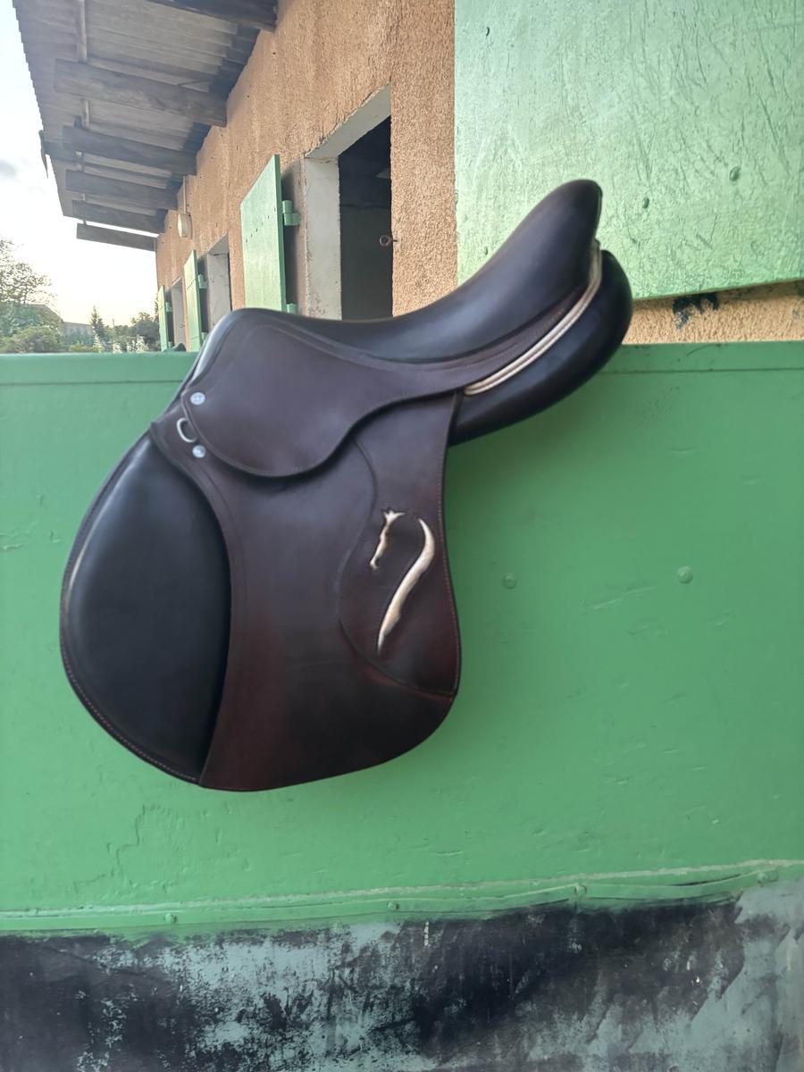 selle Antares connexion