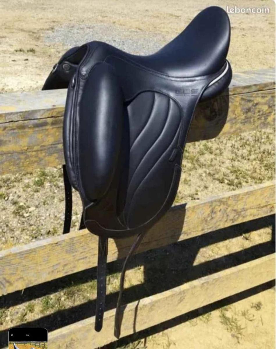 SELLE DRESSAGE GBS