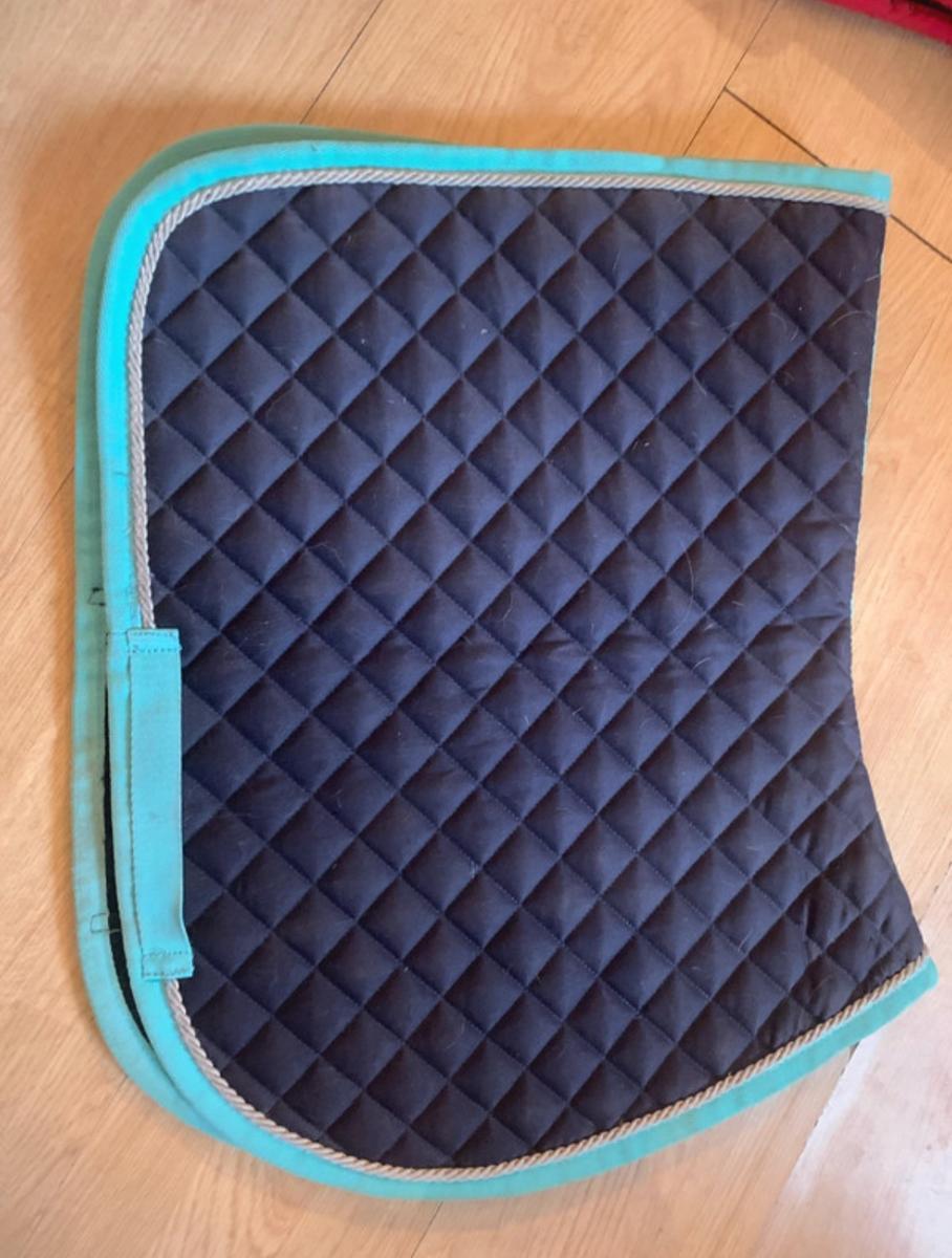 Tapis GreenField taille poney en très bonne état