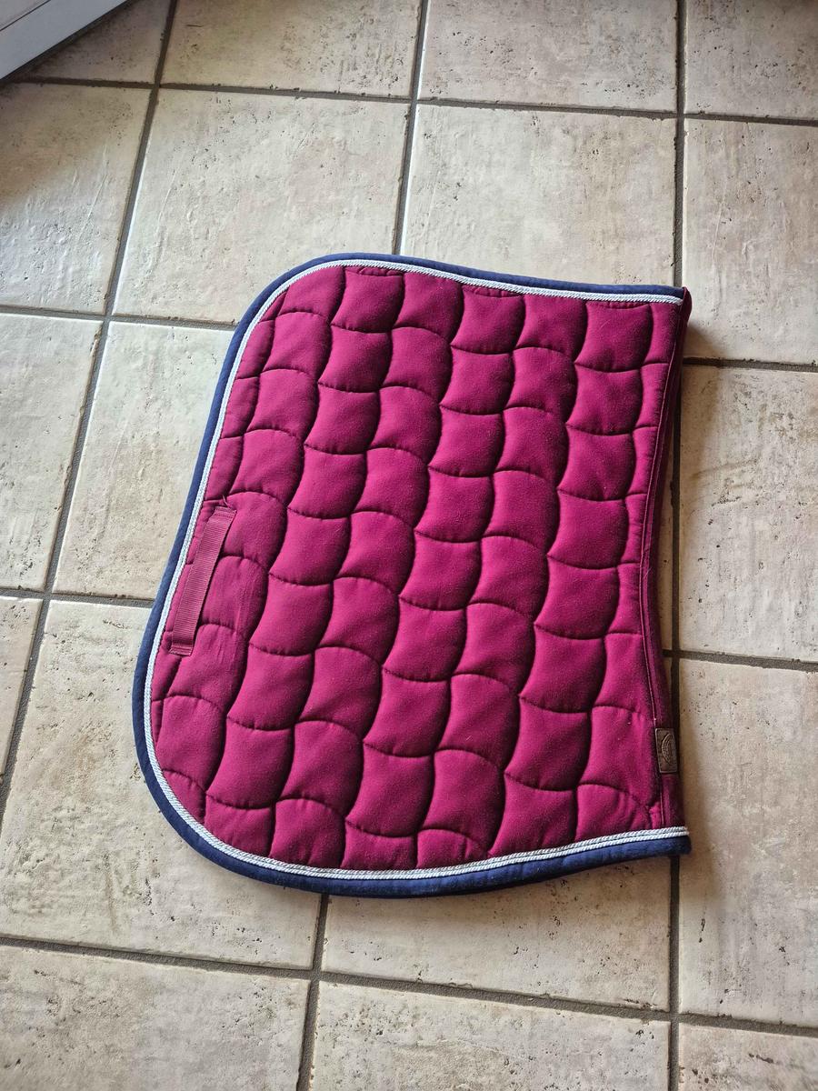 Tapis harcour bordeaux