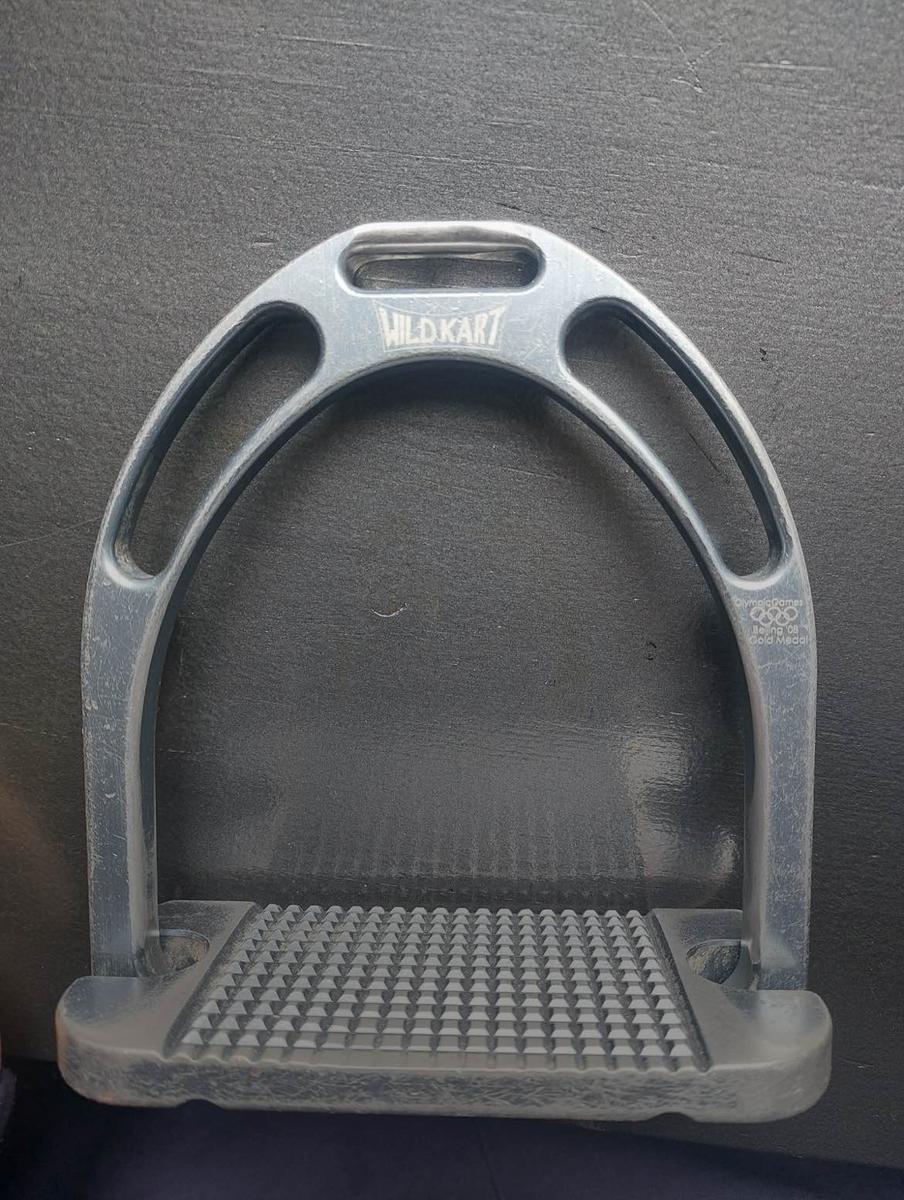 Étrier Jin Stirrup