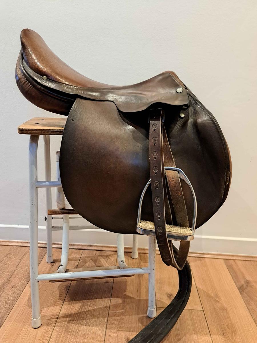 SELLE DUPREY modèle DANLOUX  16.5"