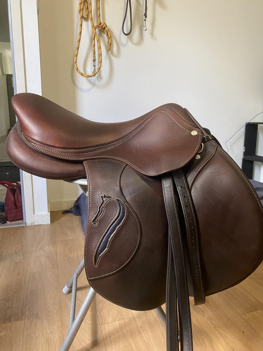 Selle Antares contact 17,5