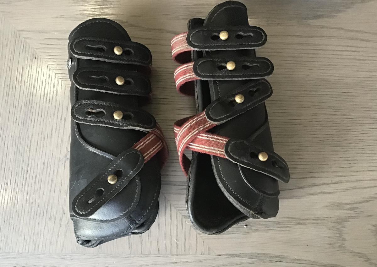 guerres Norton noir cuir