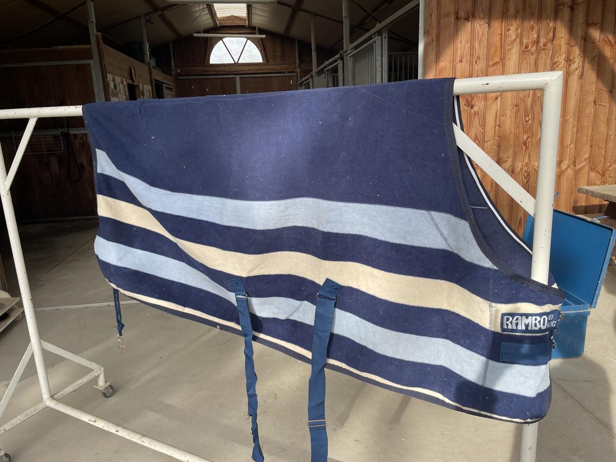Couverture polaire taille poney