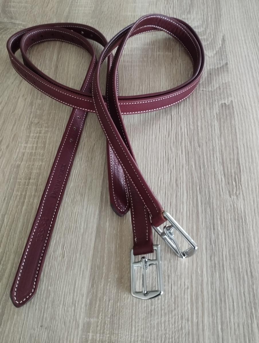 Étrivières classiques Devoucoux 135