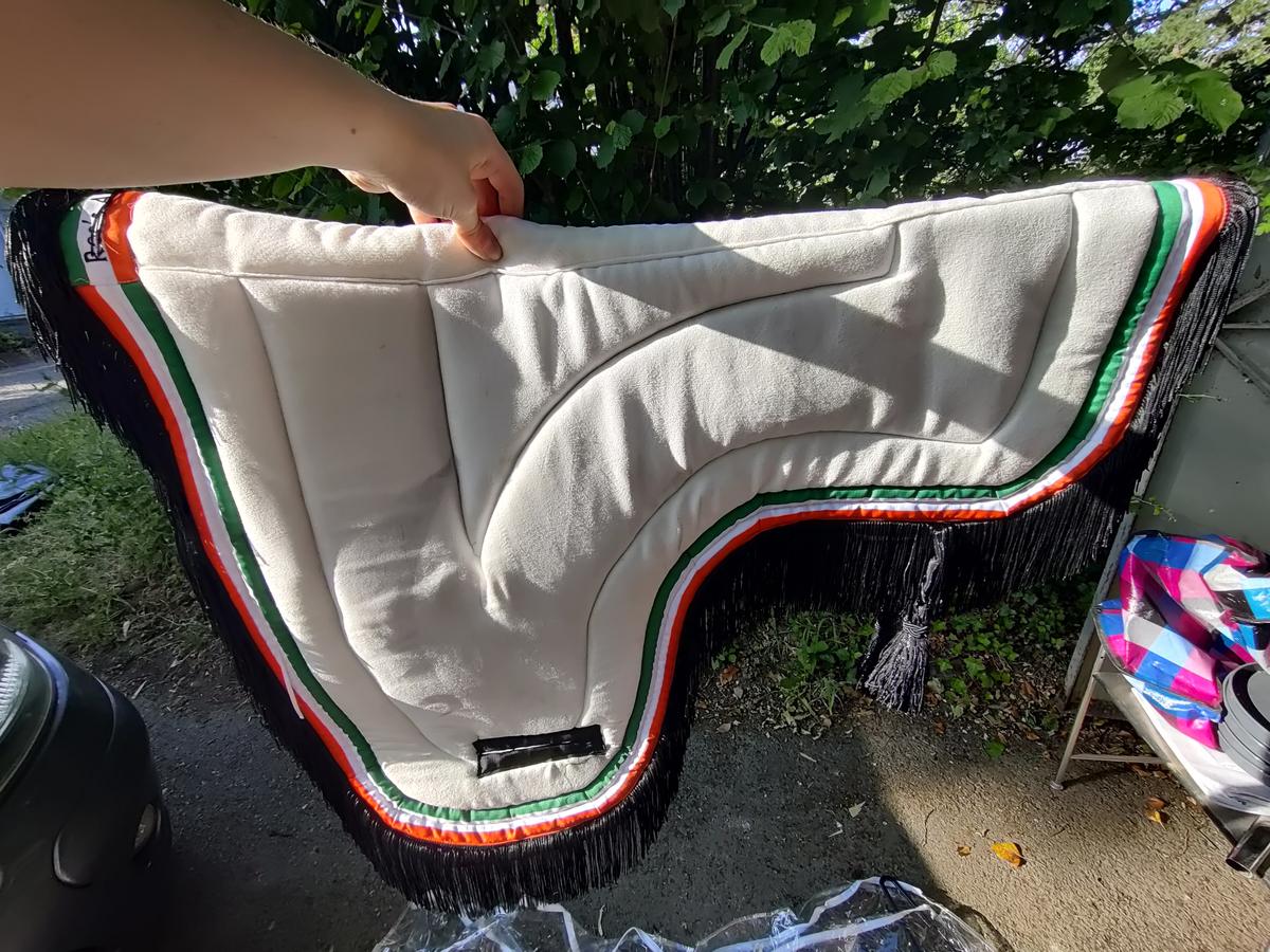 Ensemble spectacle thème Irlande : tapis + bricole + bandes Roc's Ann