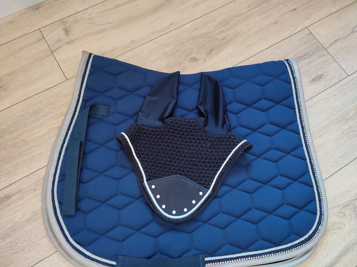 Ensemble tapis hkm et bonnet fouganza