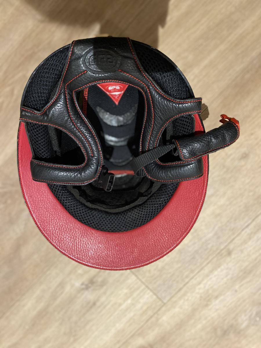 Casque GPA First Lady Carbone Visière rouge