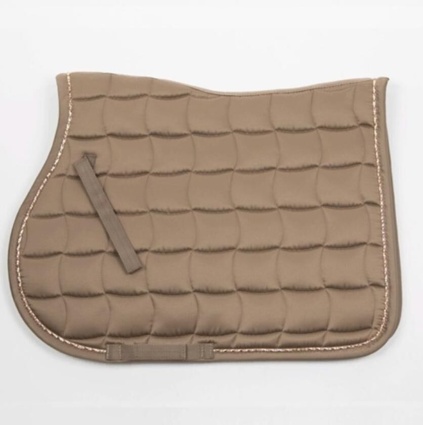 Tapis beige lamicelle