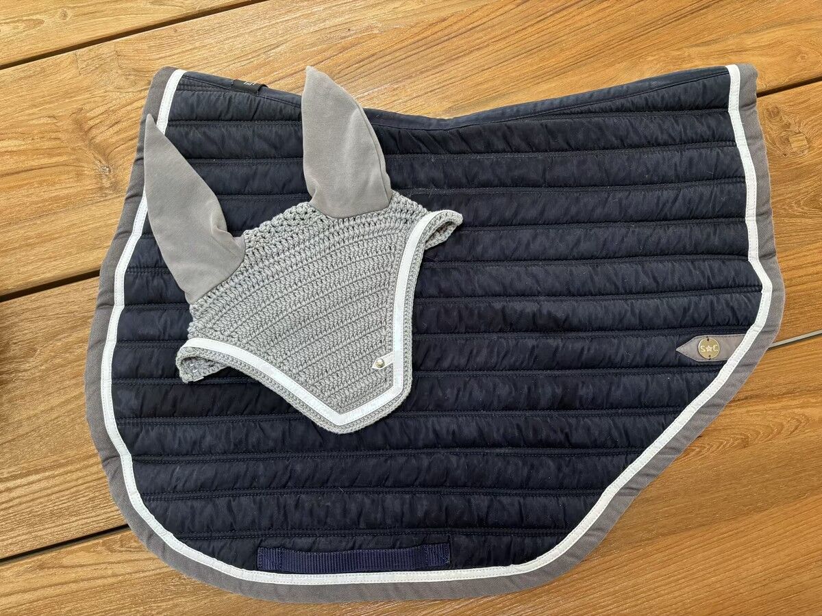 ensemble tapis et bonnet silver crown