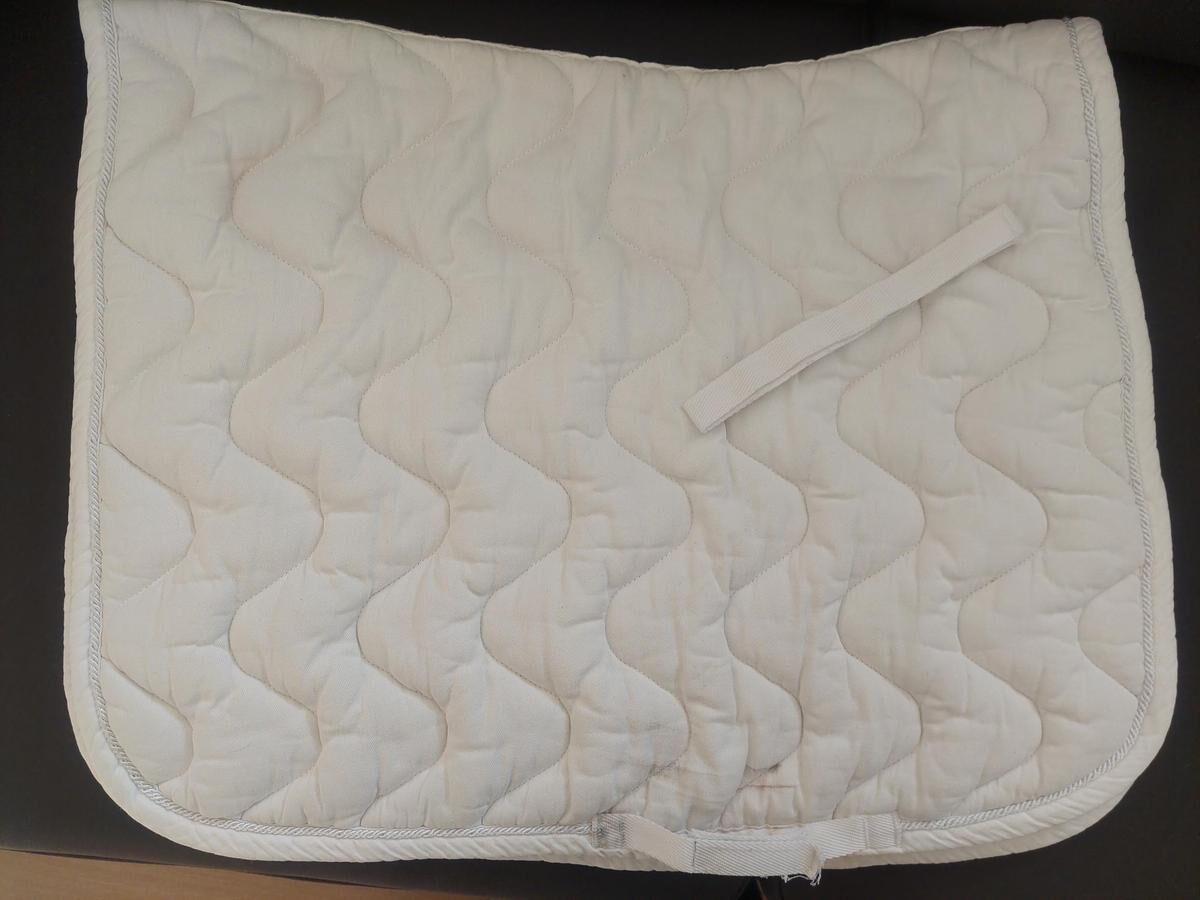 Tapis de selle blanc