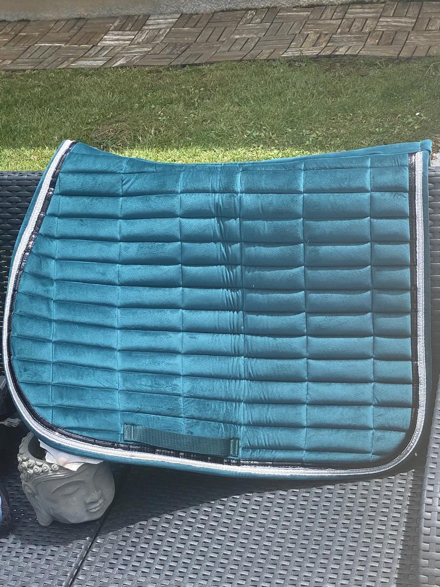 Tapis de selle émeraude cheval