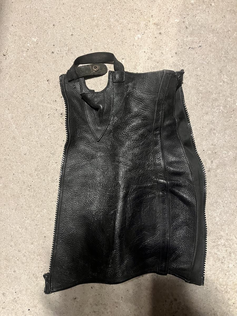 Mini Chaps en cuir