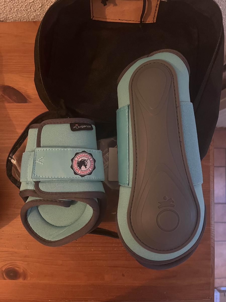 Guêtres cheval neuves fouganza