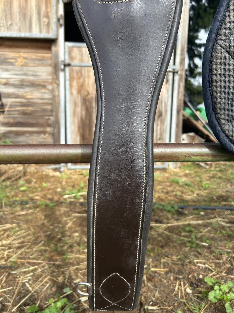 Sangle cuir anatomique