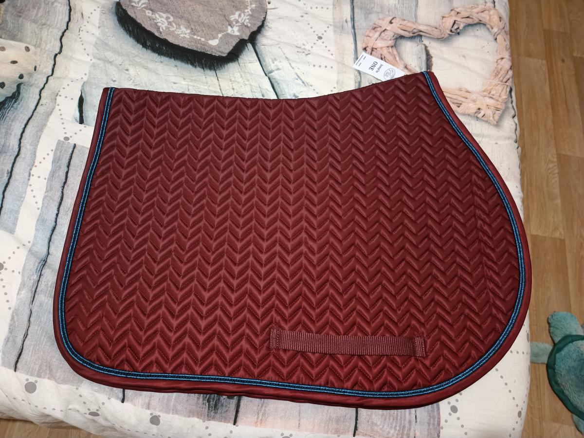 Jump'In - Tapis de selle Show One bordeaux/ marine