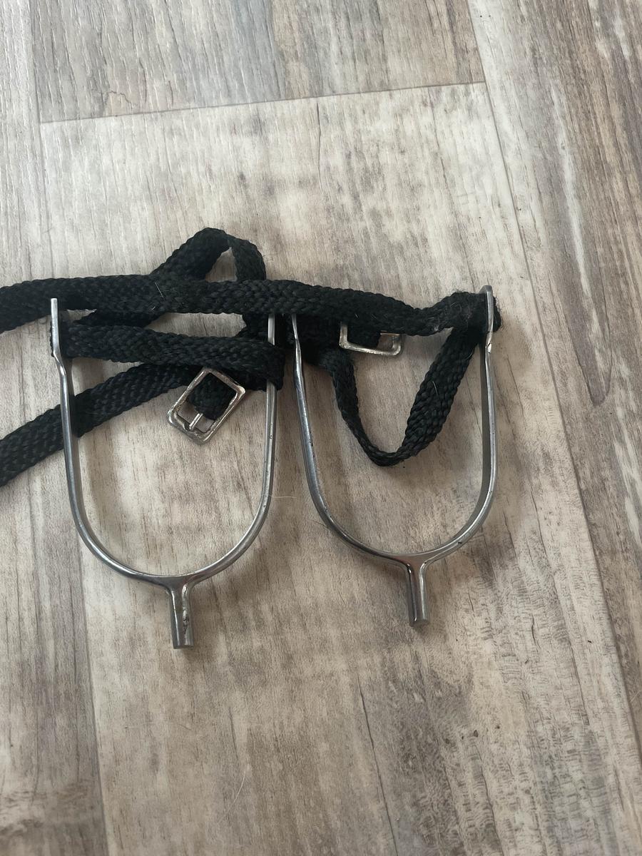 paire éperon carré